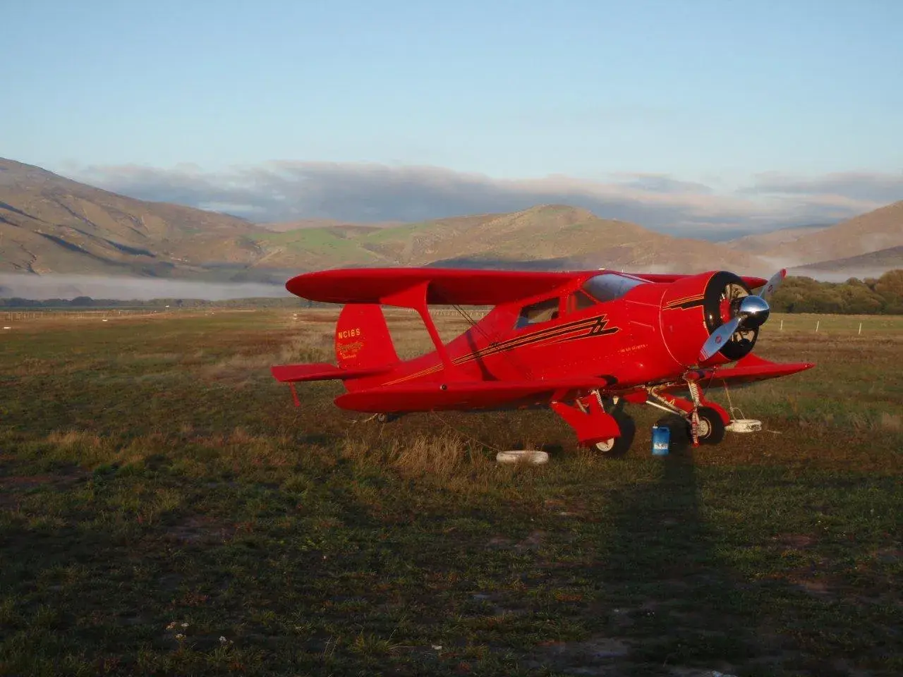 Beech Staggerwing · NC16S at Geordie Hill Station · Matt and Jo · Feb 08