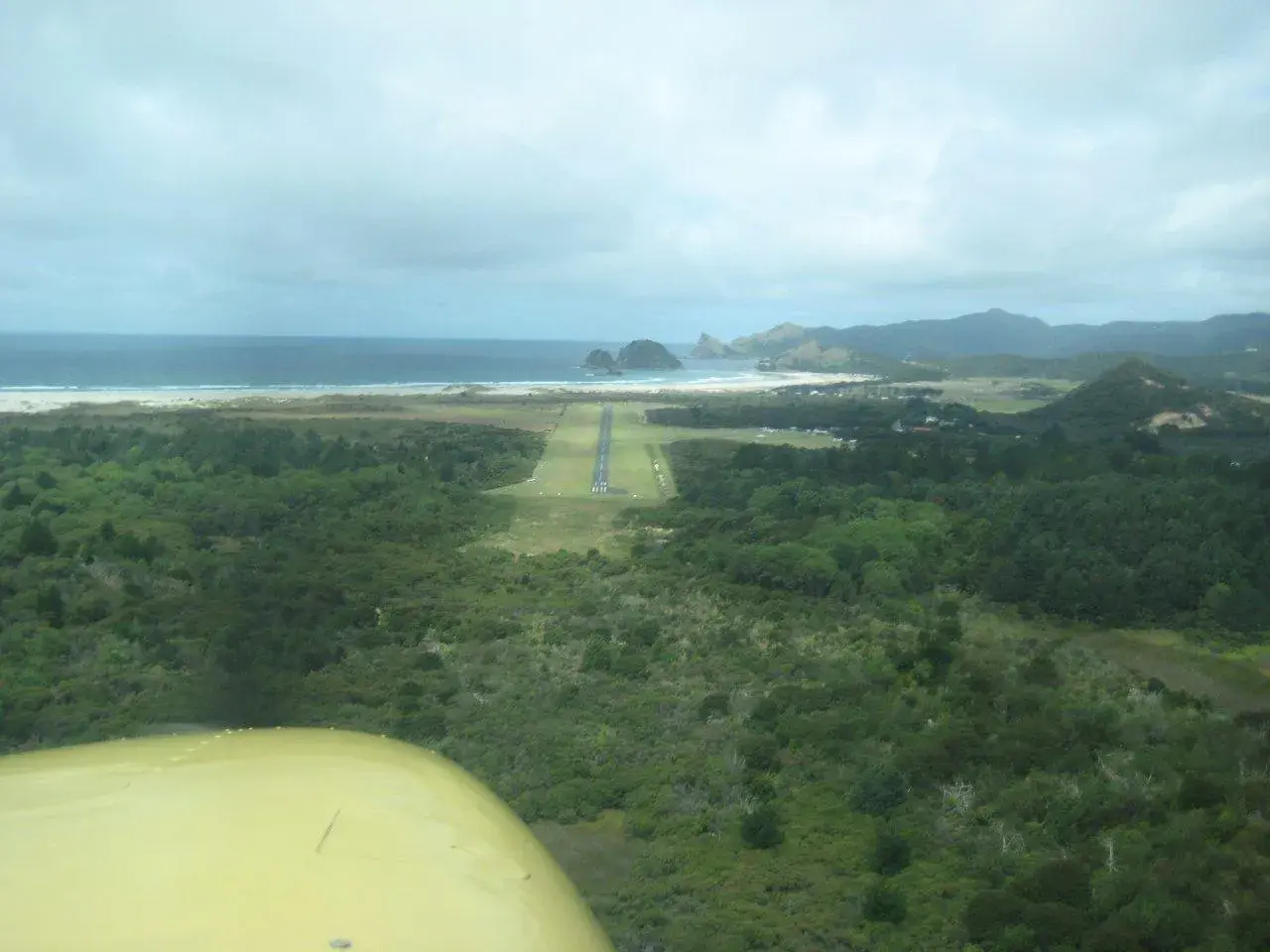 Short Final Approach · Great Barrier Island · Jim and Linda · Mar 10