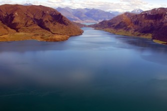 Lake Hawea and Wanaka distance through the neck2. 1366x843