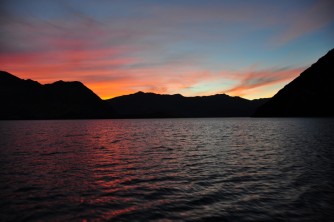 Lake Wanaka2. Boating home. Steve and Cristi. Feb 2013 1366x907