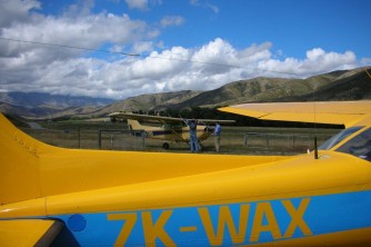 WAX and TRS Geordie Hill Airstrip2. Malcolm and Stella. Feb 09